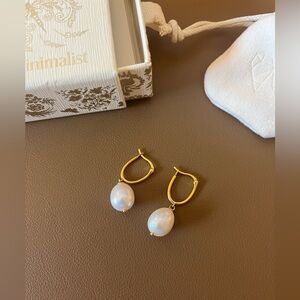 Quince Freshwater Pearl Earrings
